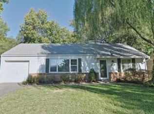 2416 W 76th St, Prairie Village, KS 66208