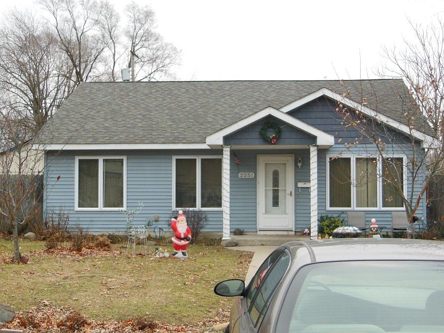 1st image of 2251 Warren St