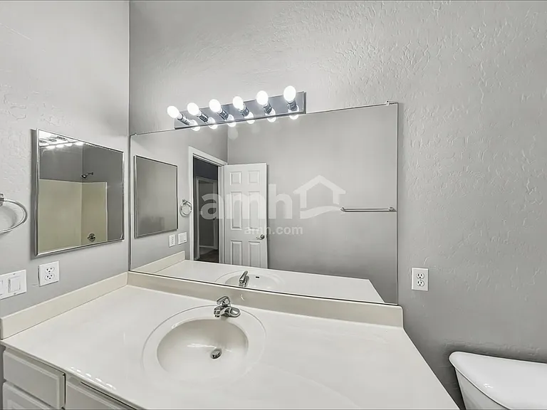 12717 W Earll Dr — Photo 14