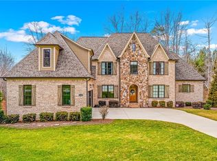 5698 Snow Hill Dr, Summerfield, NC 27358
