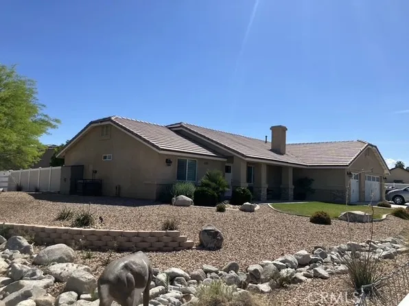 18155 Dunkirk St, Hesperia, CA 92345