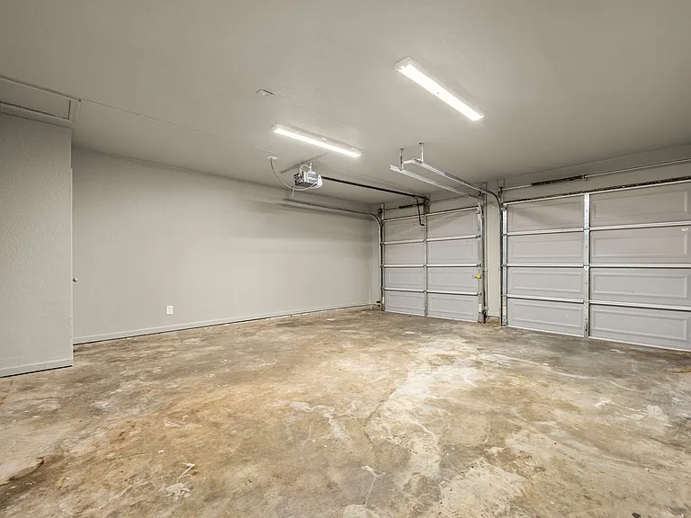 408 SW 71st St — Photo 19