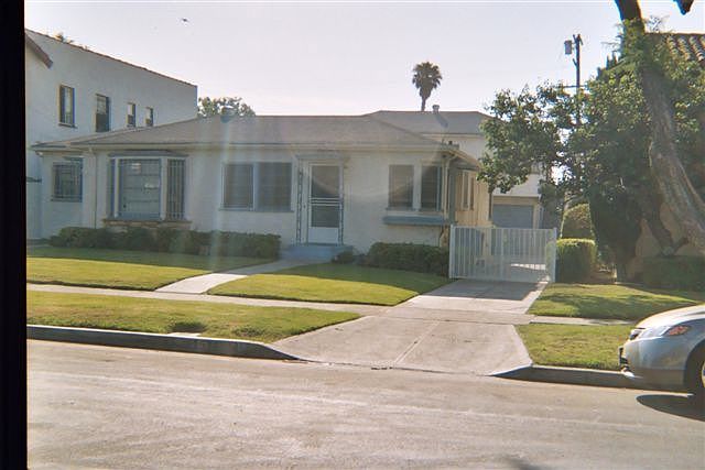 1 bedroom and bath great location