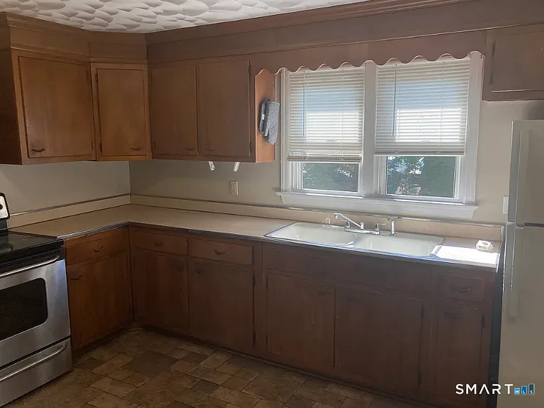 152 Dalton St — Photo 1