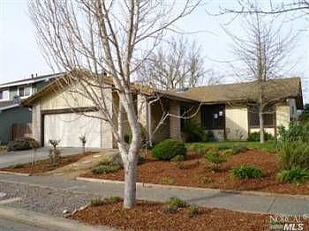 1st image of 254 Fine Ave