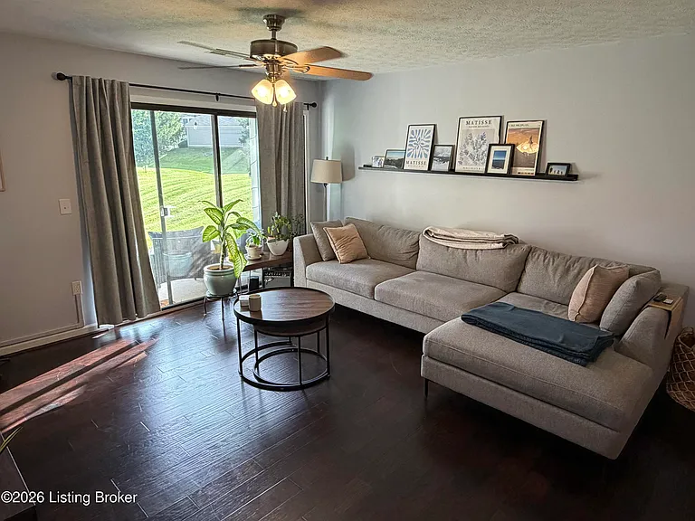 341 Piatt Pl #104 — Photo 5