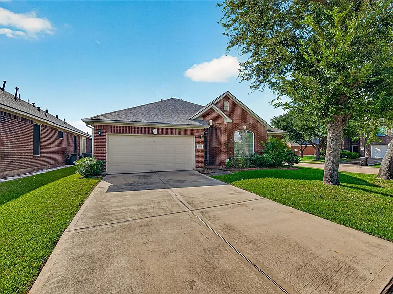 10802 Warner Hollow Ct — Photo 2