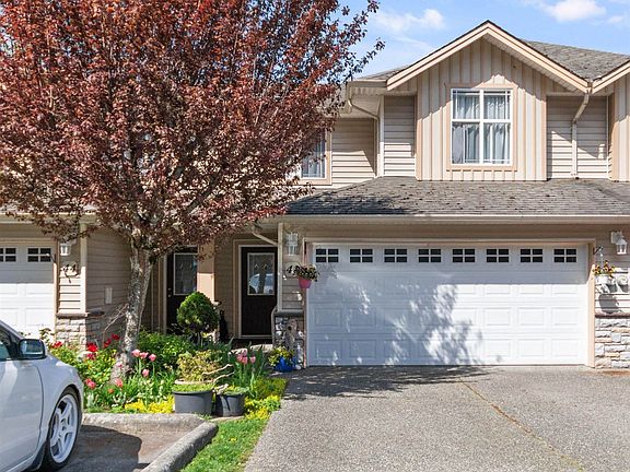 2nd image of 46906 Russell Rd #43