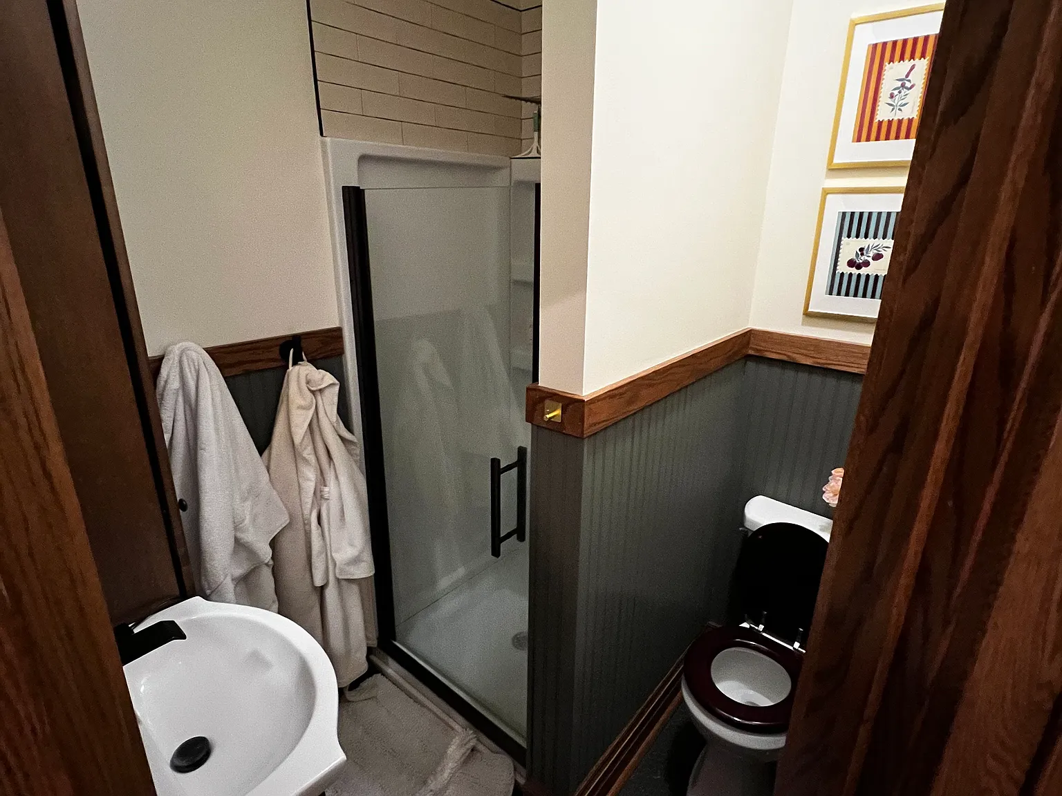 6 bed, 2061 sqft, $10,000 — Photo 4
