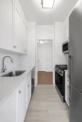 Rented by Rudin Management Company, Inc. | media 30