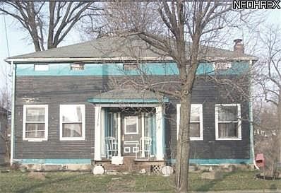 1st image of 10583 Main St