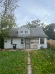 15871 Fairmount Dr, Detroit, MI, 48205