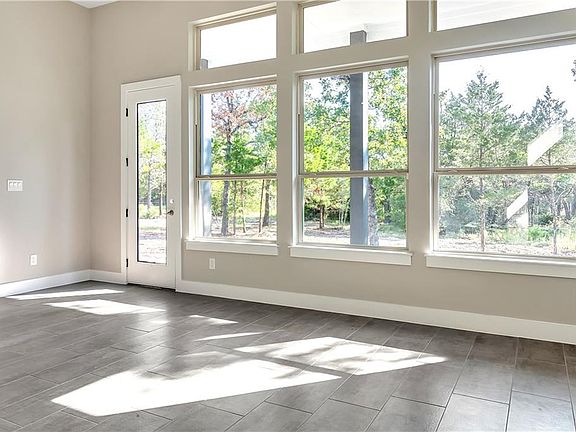 2nd image of 117 Alder Dr