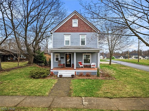 2nd image of 255 Walnut St