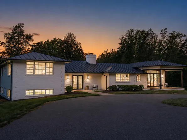1545 Brook Hill Ln, Charlottesville, VA 22901