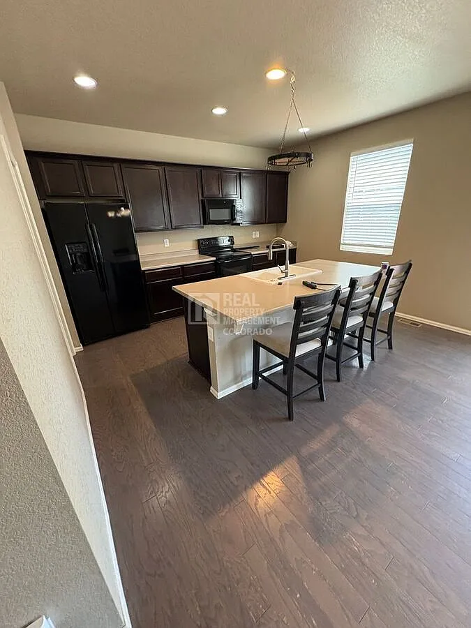 Building Photo - 3657 Torch Lily St