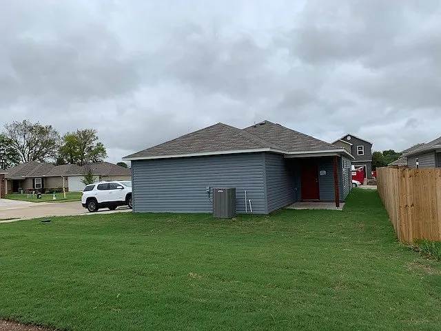 5002 W Claxton Cir — Photo 15