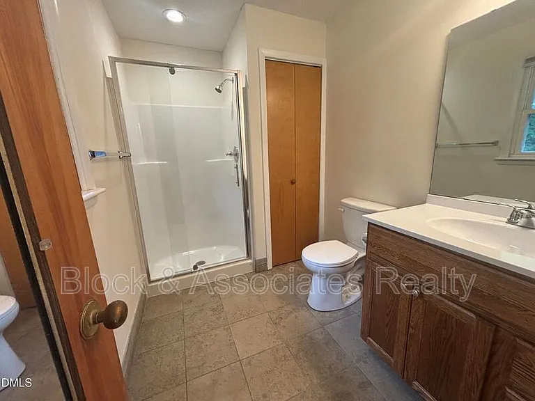3609 Melrose Dr — Photo 43