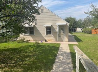 1944 Baltimore Ave, Hot Springs, SD 57747