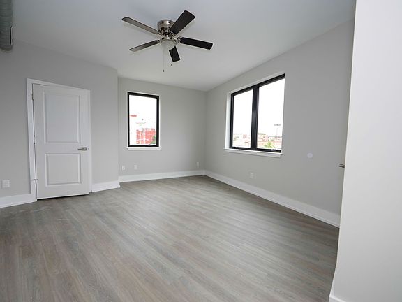 3rd image of 1851 Germantown Ave #5