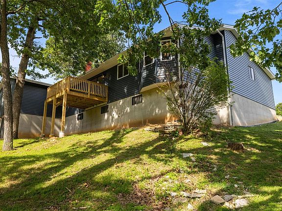 5th image of 5863 Birch Hollow Dr