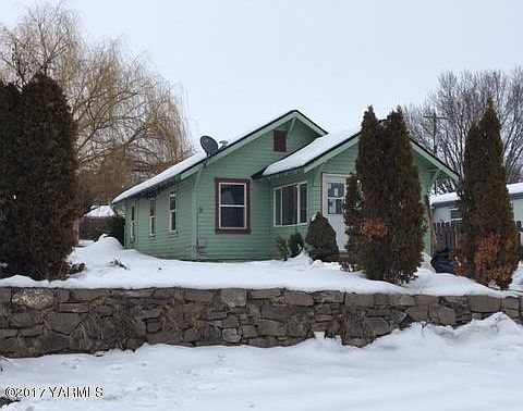 2nd image of 109 2nd Ave