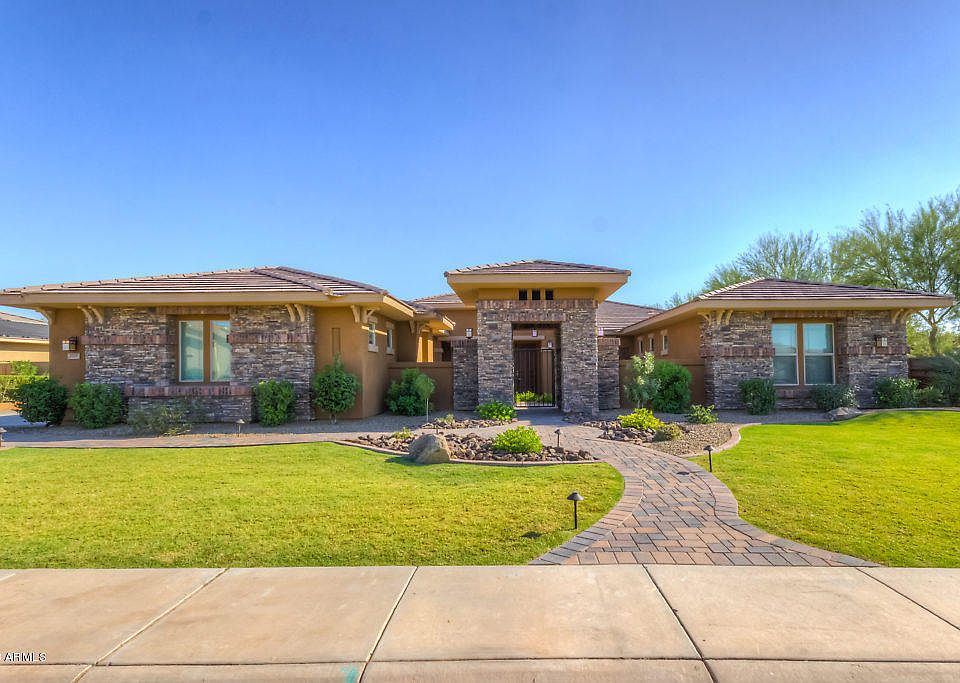 1st image of 3037 E La Costa Dr