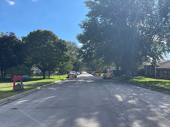 4th image of 284 N Randolph Ave