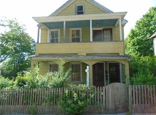 44 Moore Ave, New London, CT 06320