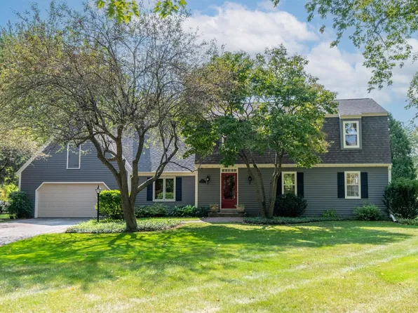 417 West Appletree COURT, Mequon, WI 53092