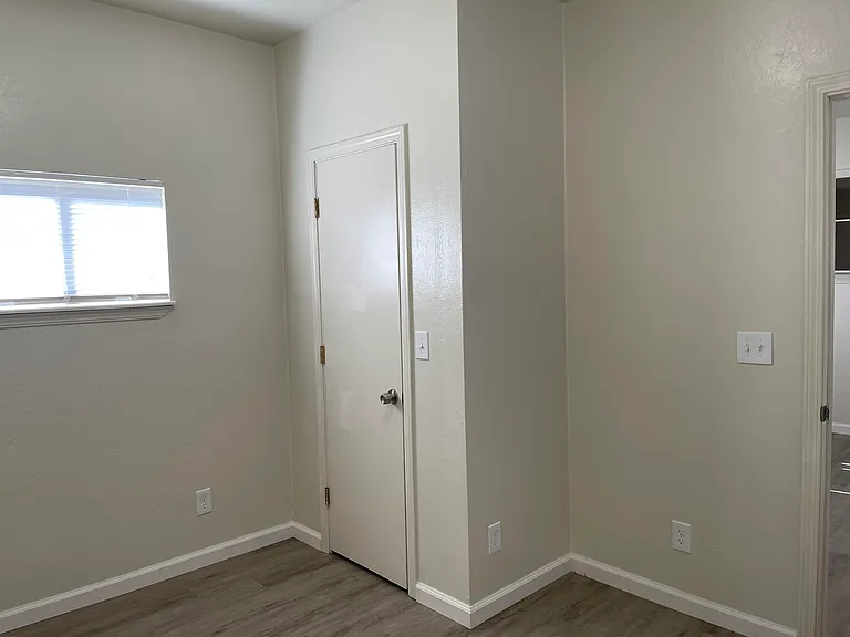 936 Franklin St #2 — Photo 13