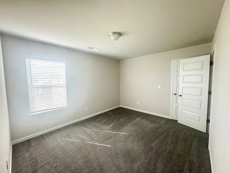 107 Denmon Ct — Photo 7