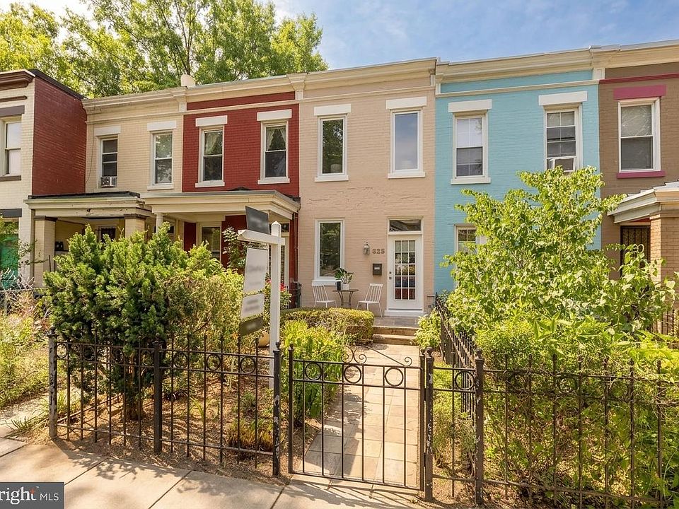 1st image of 825 L St NE