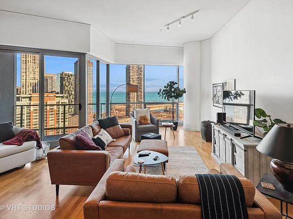 2nd image of 420 E Waterside Dr Unit 3012
