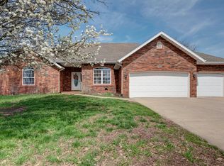 3721 E Regent St, Springfield, MO 65809