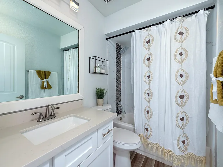 6915 E Sandra Ter — Photo 11