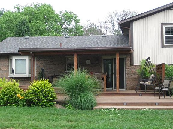 5th image of 7211 Showplace Dr