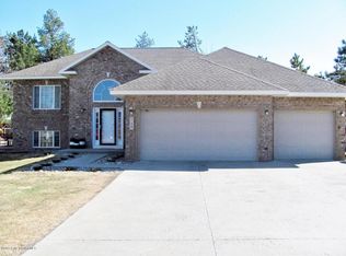 748 6th Ln NW, Menahga, MN 56464