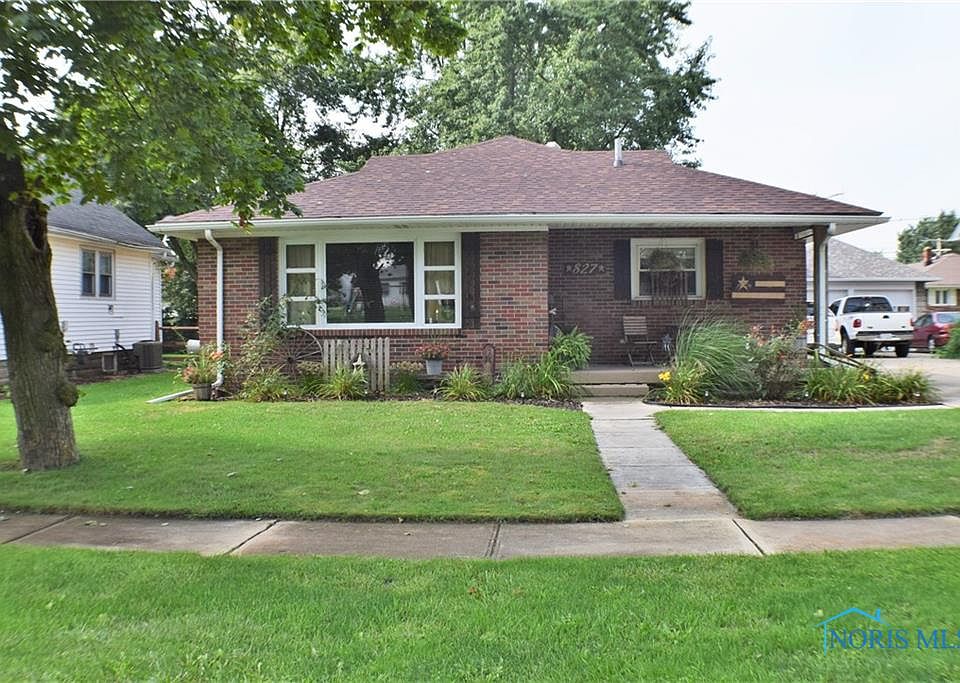 1st image of 827 W College Ave
