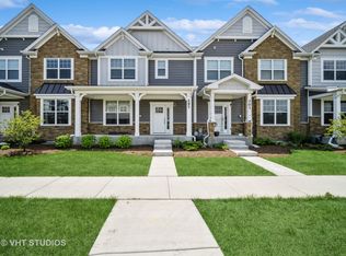 297 Hoffman Dr, Buffalo Grove, IL 60069