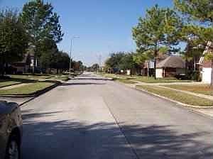 2nd image of 1903 Laurel Oaks Dr