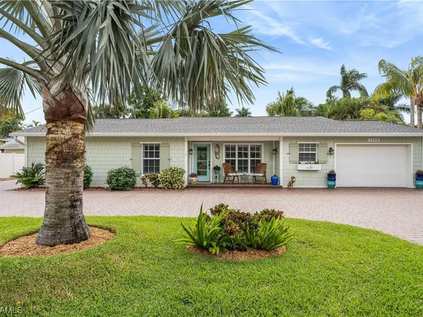 1360 Alhambra Dr, Fort Myers, FL 33901