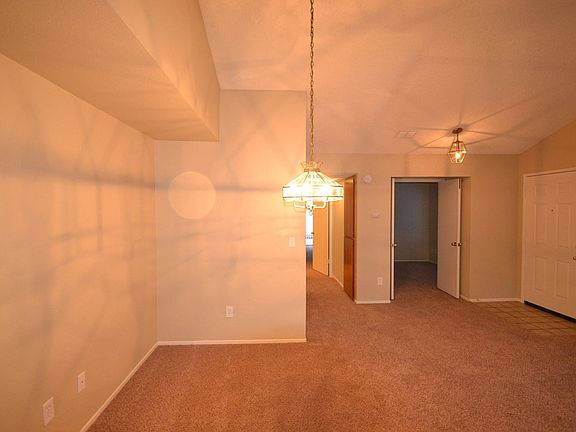 2nd image of 2174 Sandcastle Way