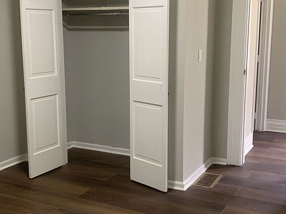 5th image of 262 N Mulberry St #1-2-3