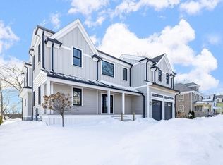 105 Adams Ave, Newton, MA 02465