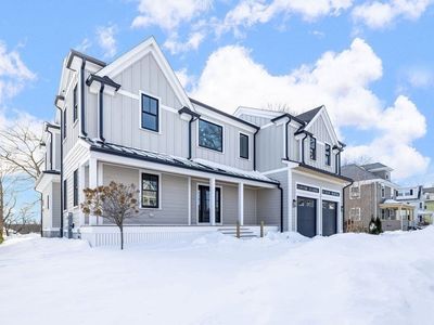 105 Adams Ave, Newton, MA, 02465