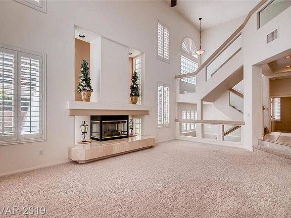 5th image of 8753 W Gilmore Ave