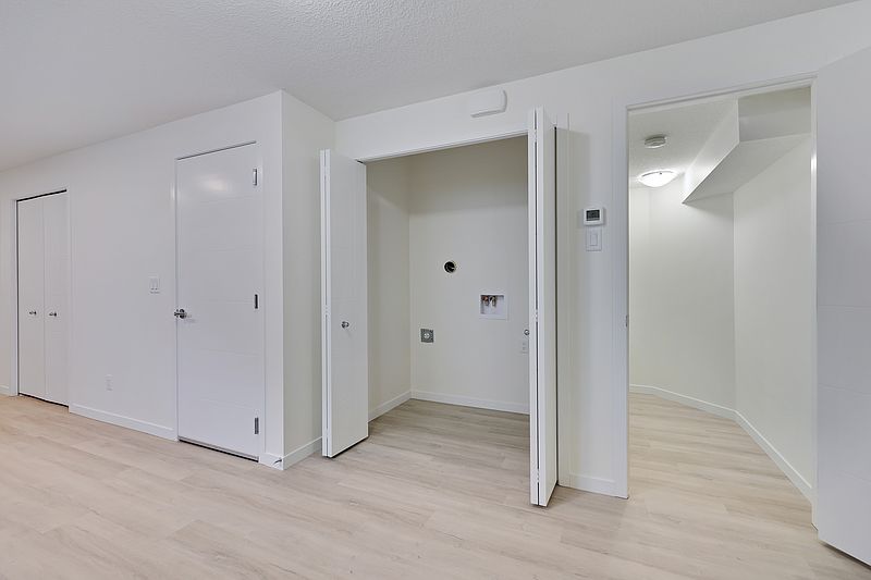 Calgary Apartment for rent - 1 Bedroom — photo 3