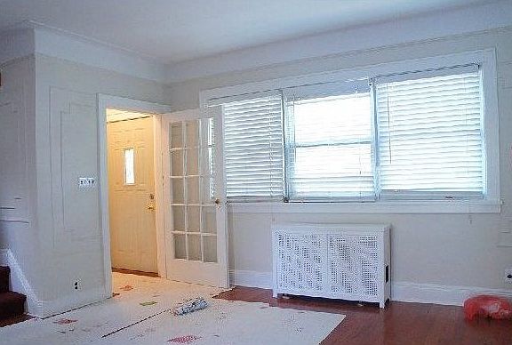 5th image of 6644 Booth St