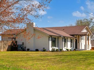 1002 Brookwood Dr, Gallatin, TN 37066